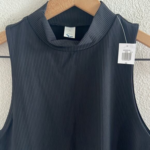 NWT Old Navy Black High Neck RIbbed Tank Powersoft Go-Dry XS - Picture 3 of 7
